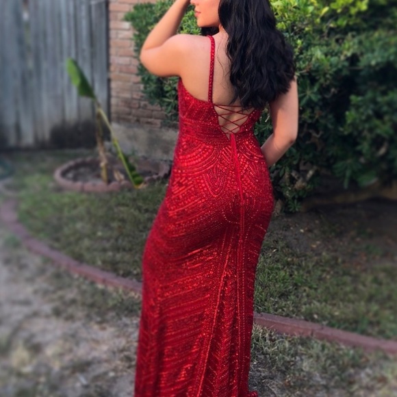 Red sequin Sherri Hill Dress - Picture 3 of 6